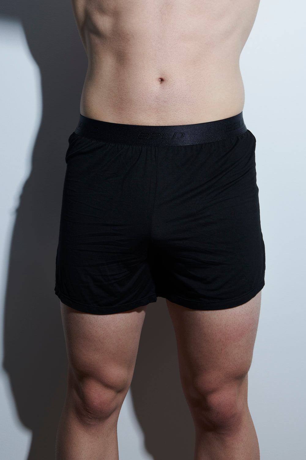 STATIC LOUNGE SHORT - BLACK